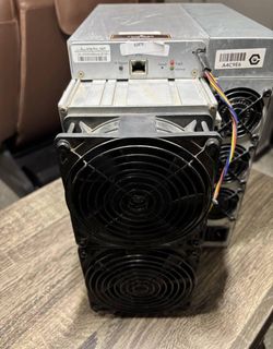 S19 j pro
