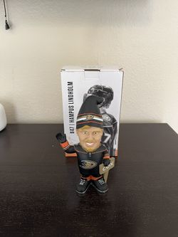 Anaheim Ducks - Hampus Lindholm #47 - “Lindgnome” - Garden Nome (SGA)