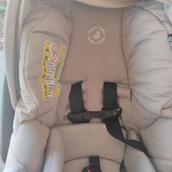 Maxi - Cosi Infant Car Seat 