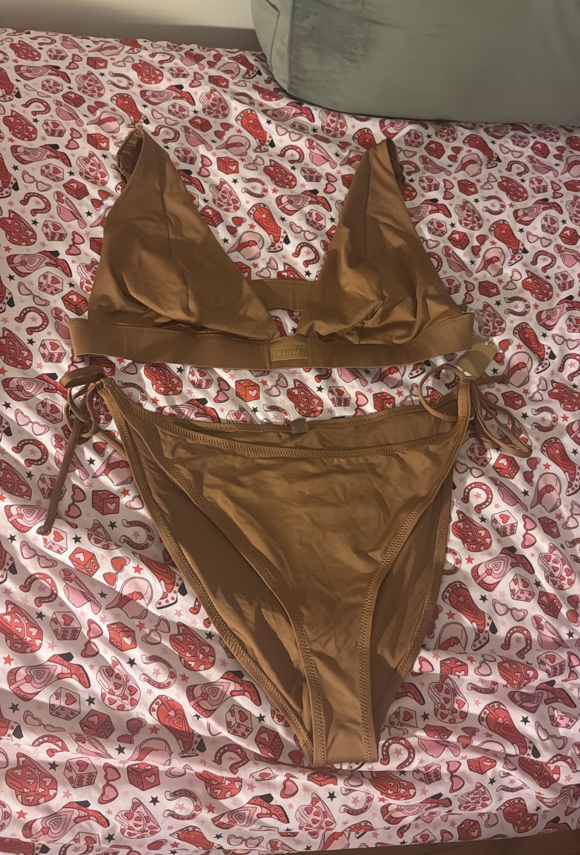 SKIMS Size 4X Swim Plunge Top + Tie Bikini Bottom Set Almond Women’s NWT