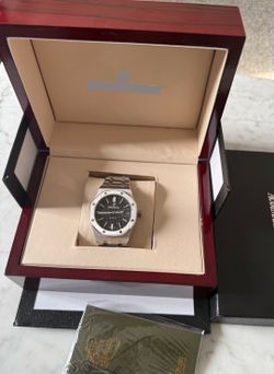 Black dial AP Watch for man