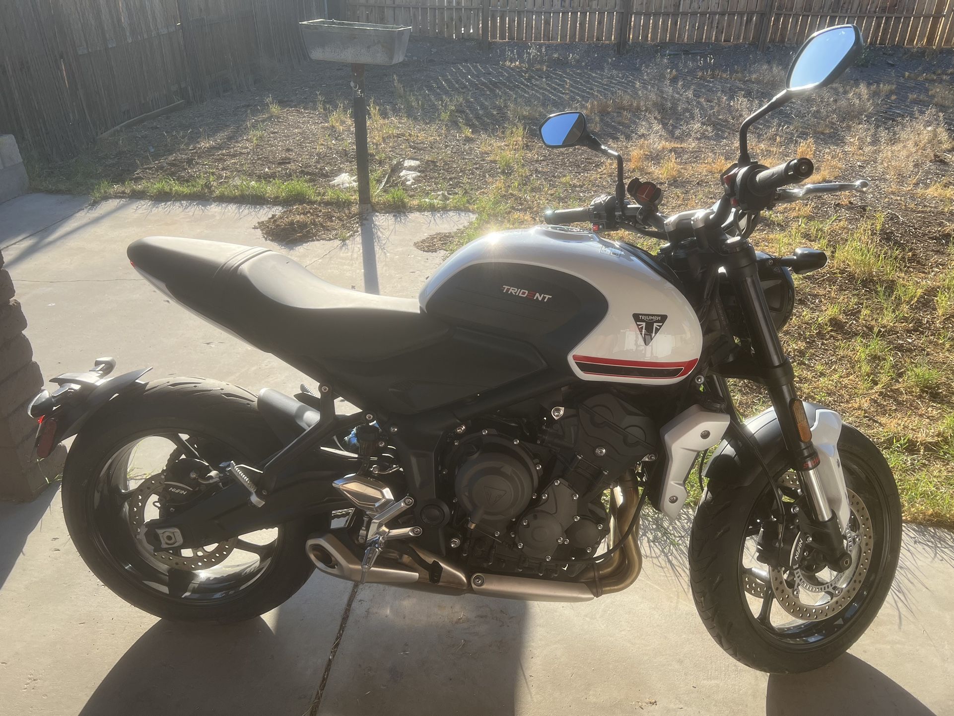 2022 Triumph Trident