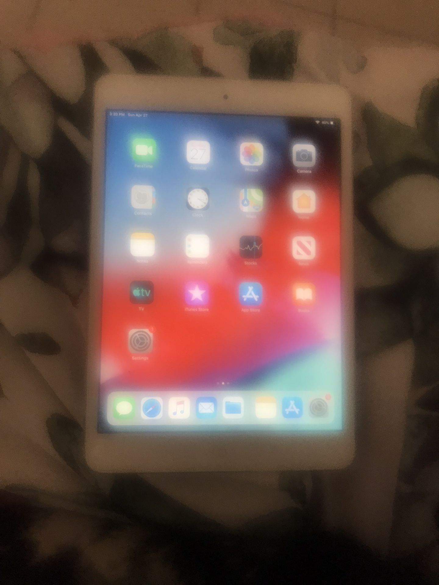 Apple iPad Mini 16GB WiFi Tablet 7.9”