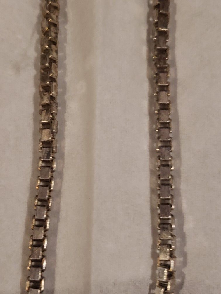 Sterling Silver 18 Inch Necklace