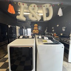 Samsung Top Load Washer & Gas Dryer 