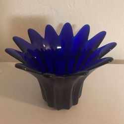 ~~ STUNNING TULIP FLOWER COBALT BLUE GLASS ITEM ~~~