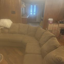 Free Couch! (Pending P/U)