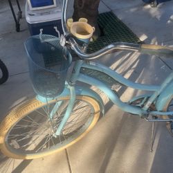 Huffy, Nel Luso Women Beach Cruiser