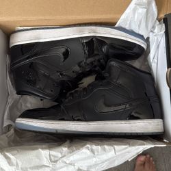 Jordan 1 mid