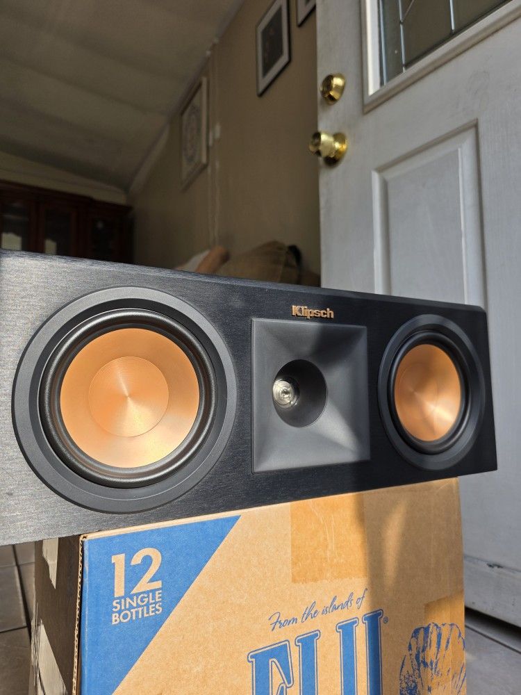 Klipsch RP-250C Center Channel(LIKE NEW)