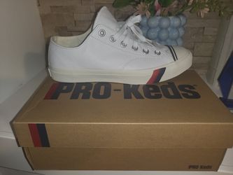 Pro-Keds Men Shoes Brand New Size 9
