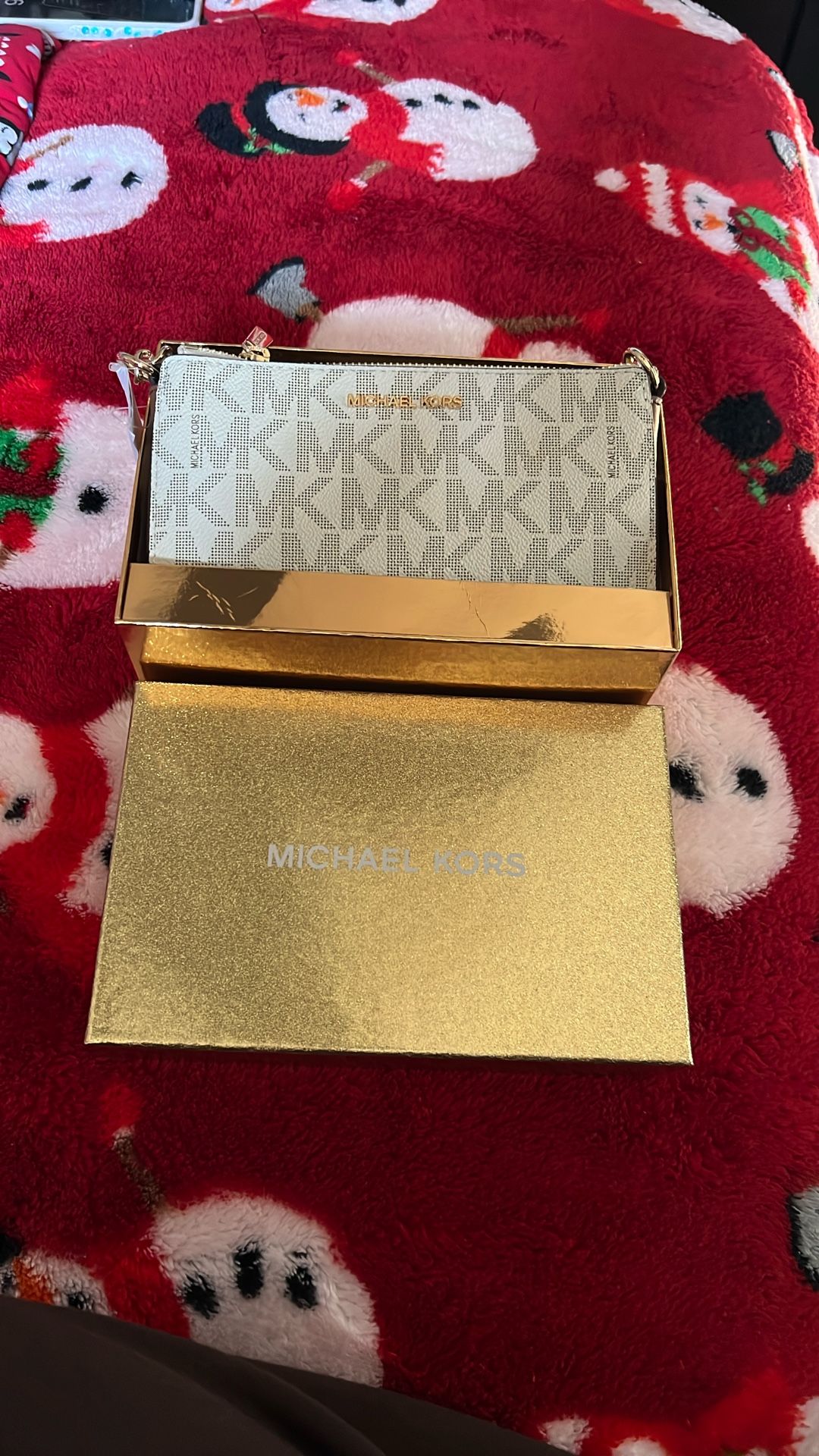 New In Box Michael Kors Had Bag