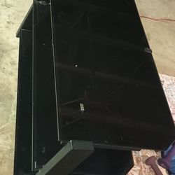 Black Glass Beautiful TV.  Stand 