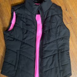 AEROPOSTALE Kids PS Bright PINK Fleece Lined Puffer Vest Jacket Girls. Size L/G