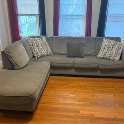 Gray Sectional Couch with Chaise