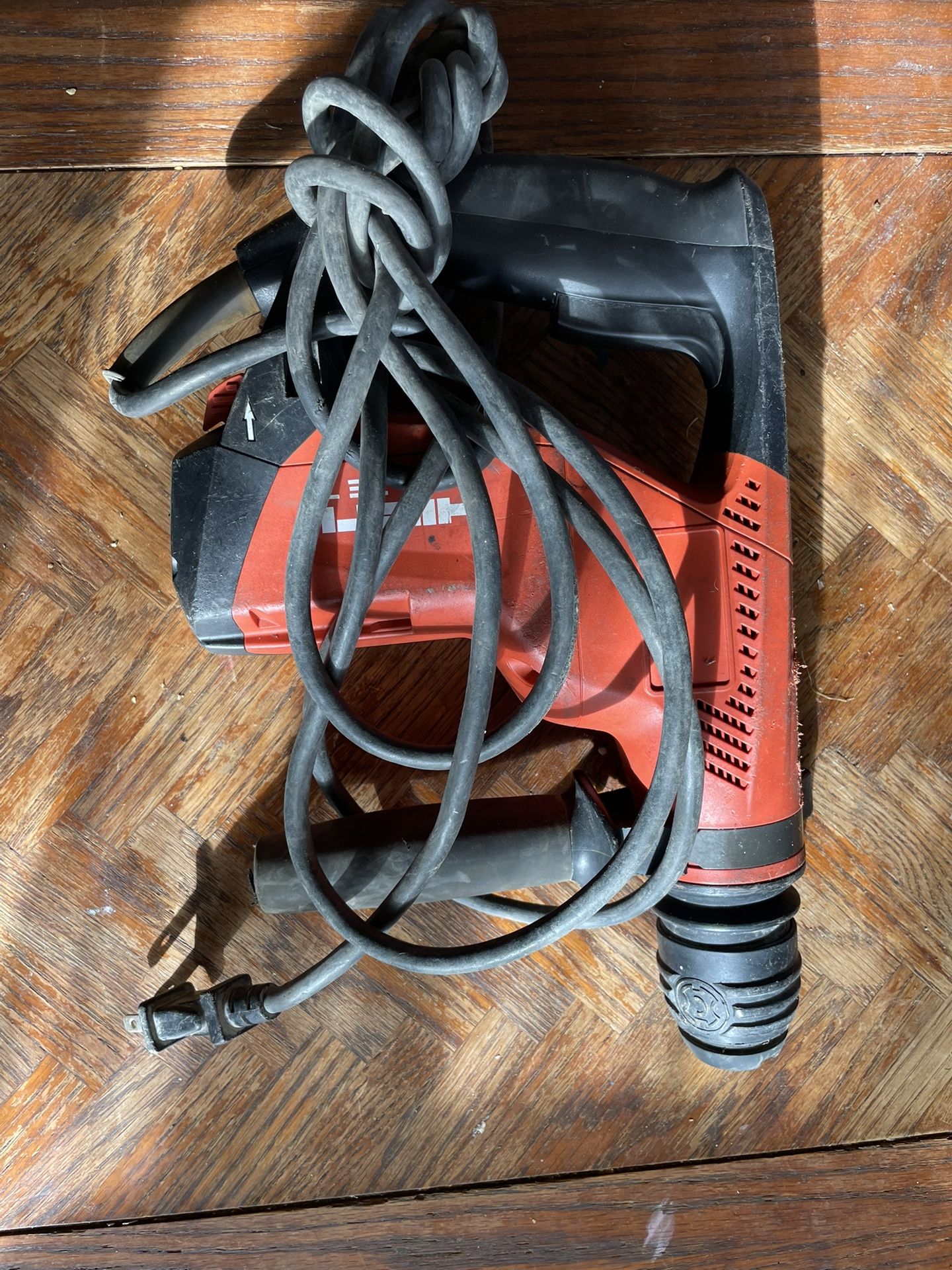 Hilti Corded Rotary Hammer