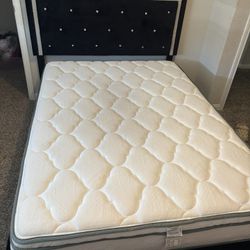 Full Size Bed