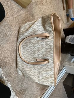 Michael kors handbag, good condition
