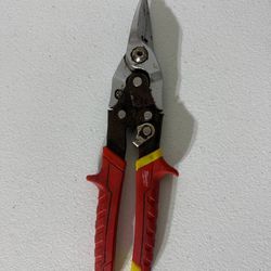 Milwaukee Aviation Snips