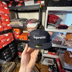 Supreme x New Era Champion Box Logo Brand New! Size: 7 1/4