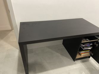 Black IKEA Desk Excellent Condition