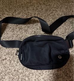 Lululemon Fanny pack DISCOUNT