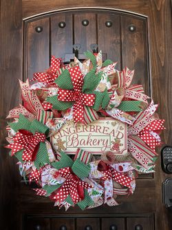 Gingerbread Christmas Wreath