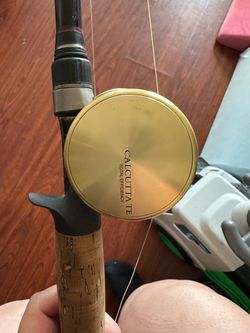 Shimano Calcutta TE Baitcasting Reel with Rod