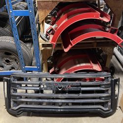 GMC Sierra 3500 Grill