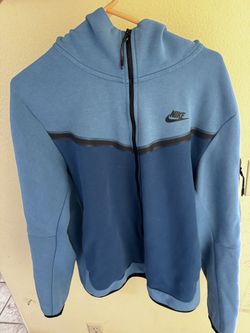 Nike Tech