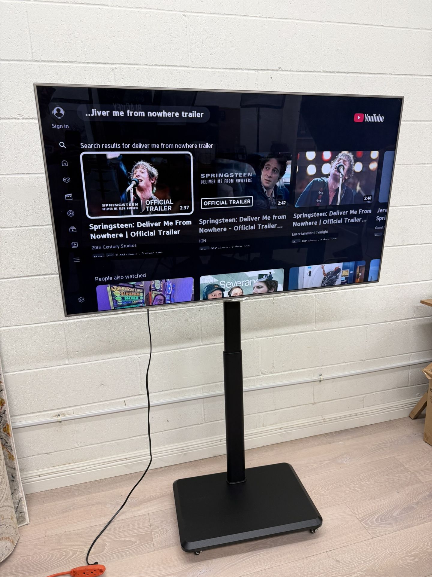 55” Samsung Smart TV with Remote Control and Stand