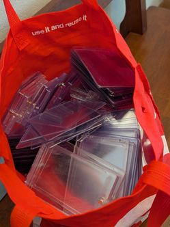 Sports cards materials (Loaders/ One touch/ card saver)