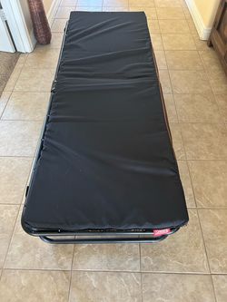 Coleman Folding Cot with Mattress Pad