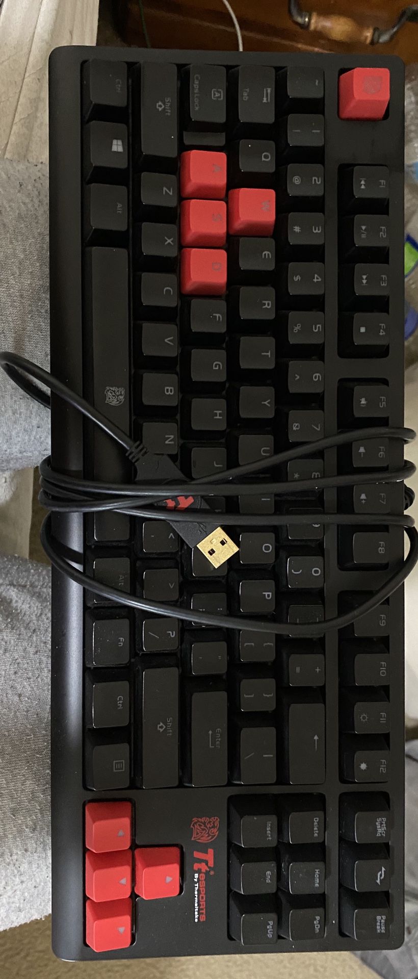 Poseidon ZX mechanical keyboard with blue switch