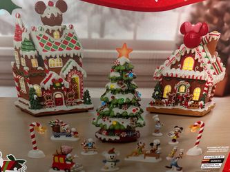 Disney Christmas 🎄 display houses