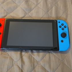 Account Included With 3 Games - 🎮 Original Nintendo Switch Bundle – Great Condition 🎮