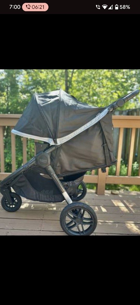 BRITAX B FREE STROLLER WITH BUGGY BOARD