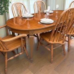 Solid Wood Dining Table + 2 Leafs & 6 Chairs