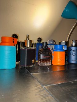 Perfumes de diseñador y  árabes