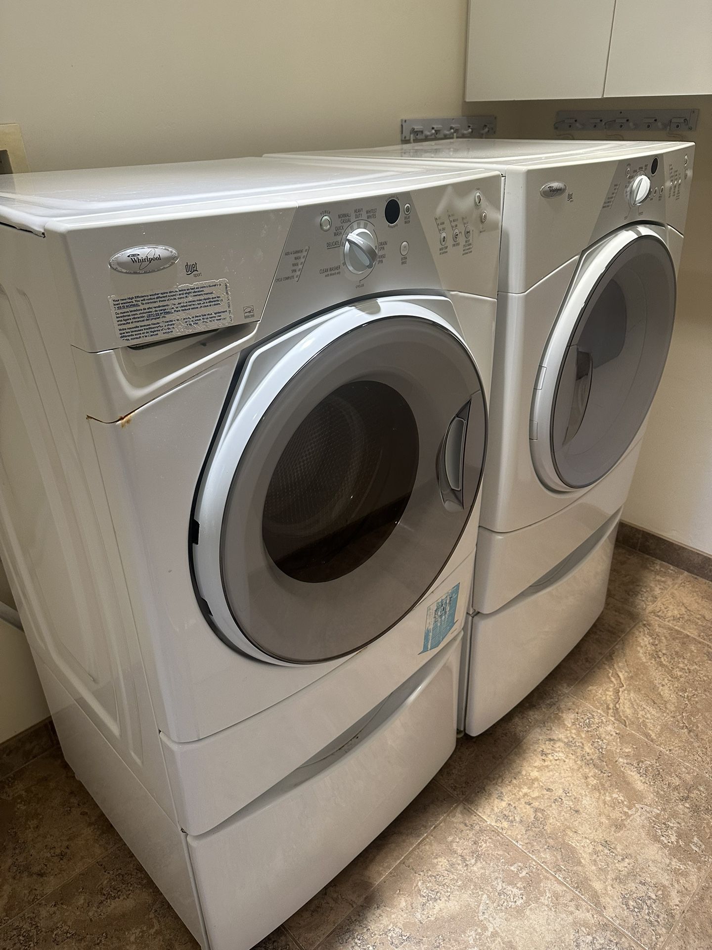 Whirlpool Washer And Dryer (gas)