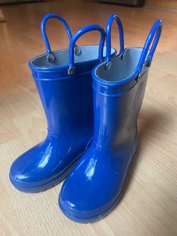 Kids Blue Rubber Rain Boots with Handles, size 8