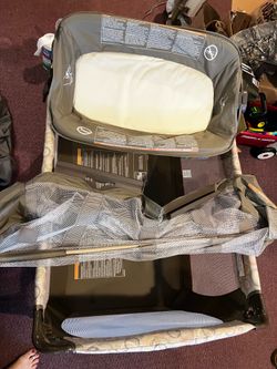 Baby pack and play