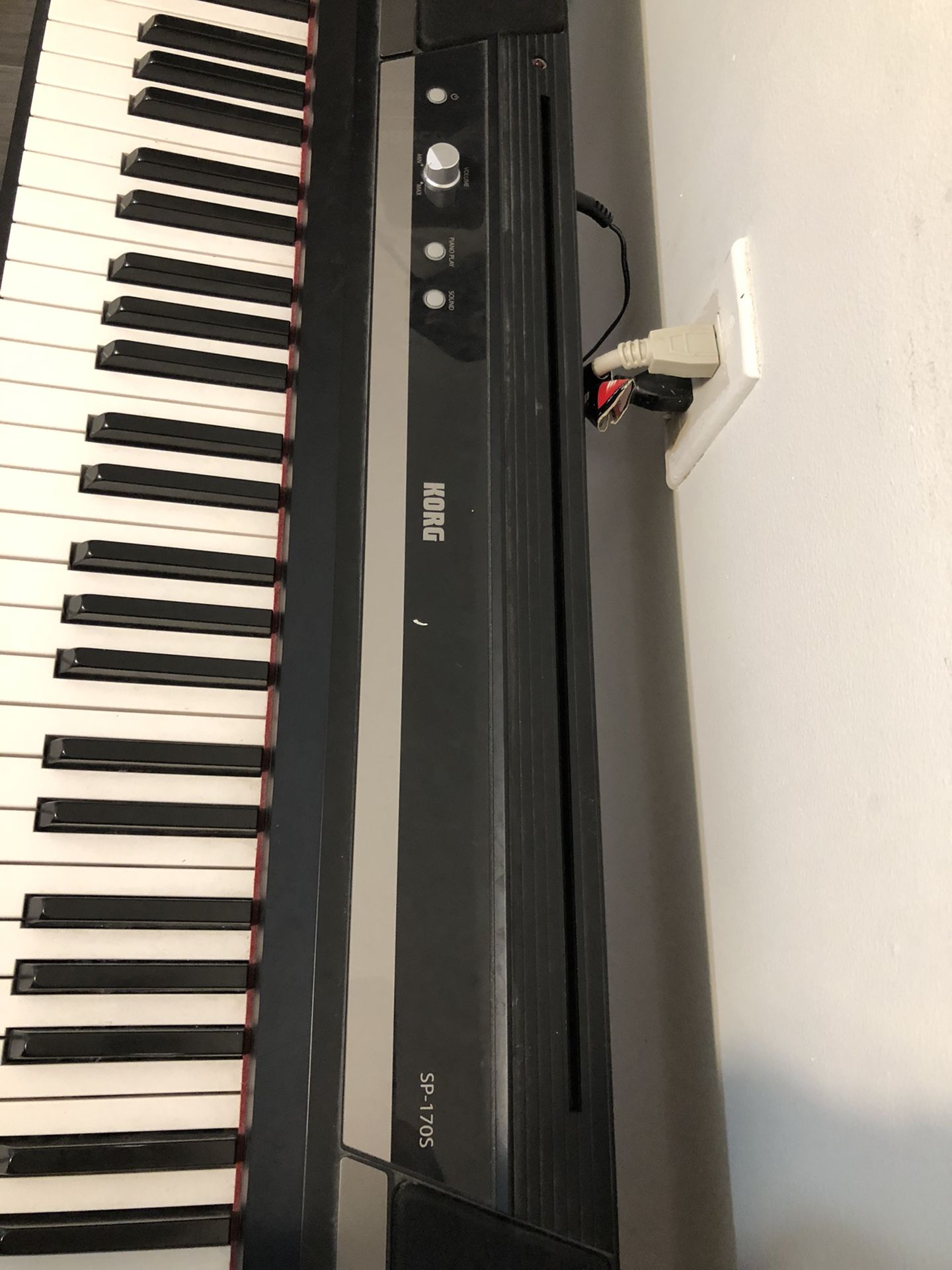 Korg Keyboard