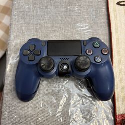  PS4 Controller + Strike Pack 