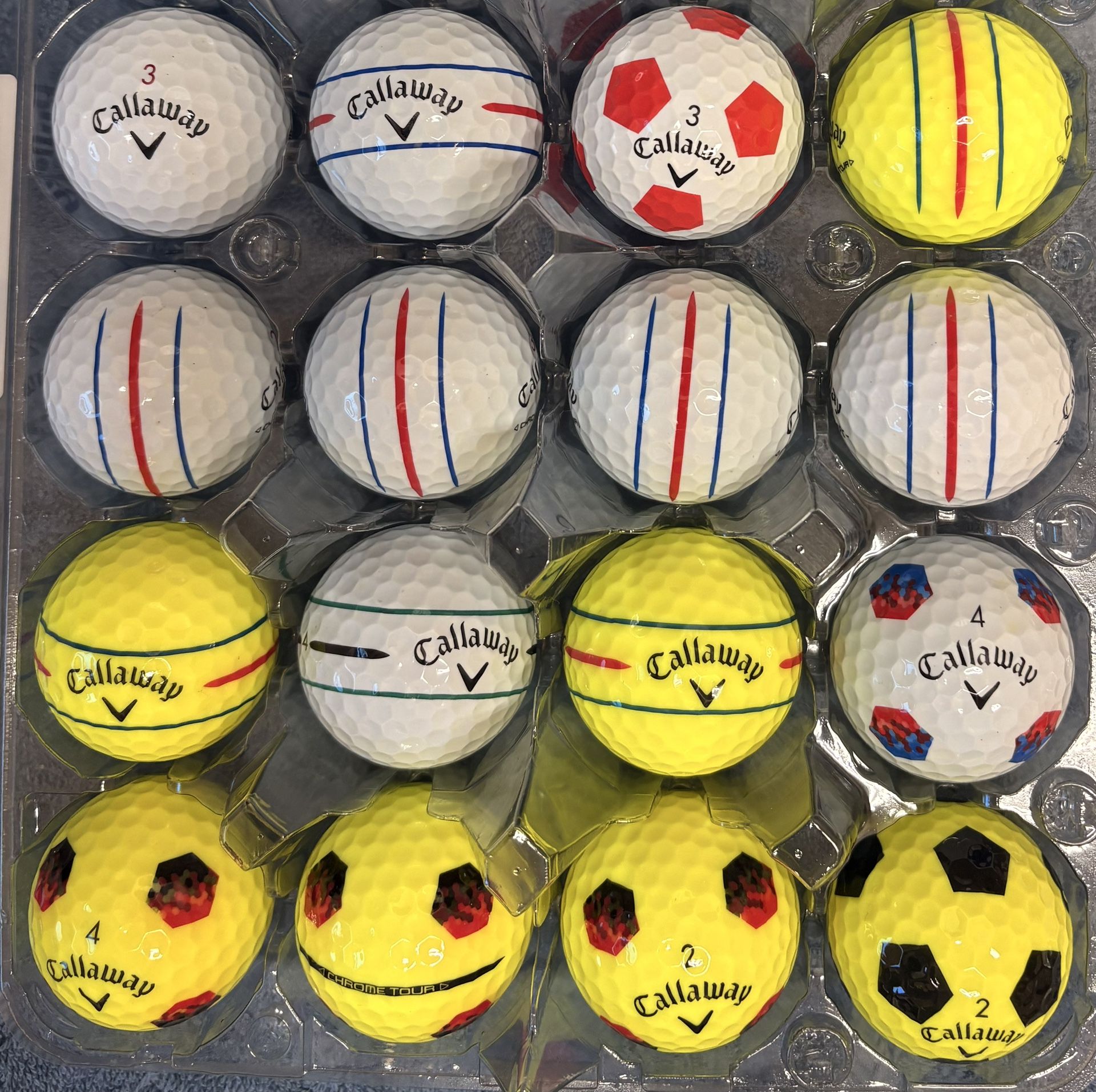 2 Dozen Callaway Triple Track, Chrome Tour, Truvis……..Golf Balls As Pictured ⛳️