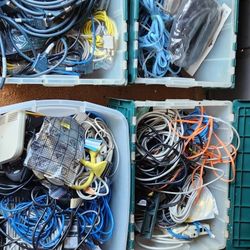 4 containers of several computer and Security cables