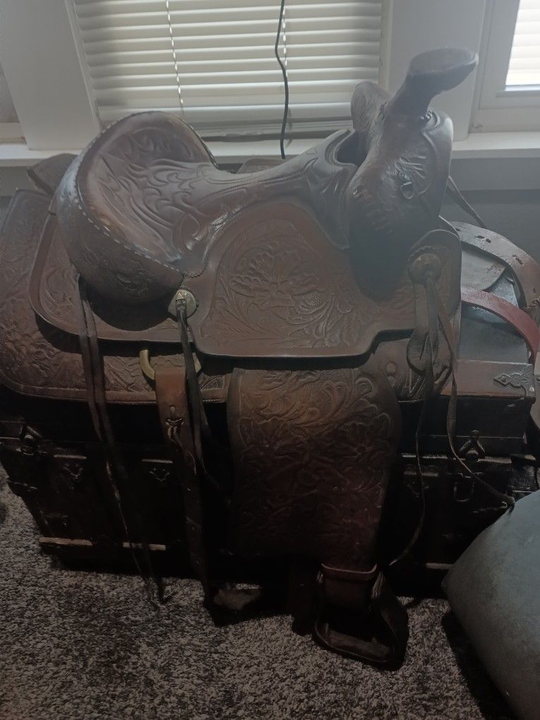 Leather Saddle