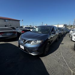 2015 Nissan Rogue 