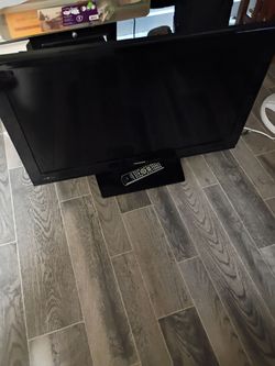 Toshiba 42-in TV