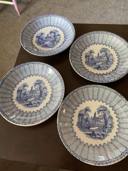 Set of 4 Vintage Pandora 5 3/4” plates Soho Pottery LTD.